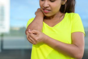 young-woman-elbow-injury